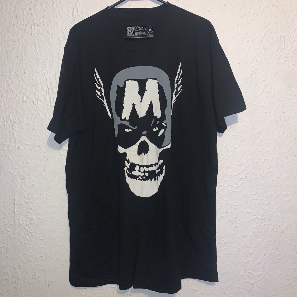 2019 Misfits x Yesterdays Captain American Marvel Comic Con Punk Emo Shirt XL